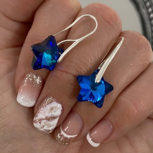 a argollas diseño cr estrella azul